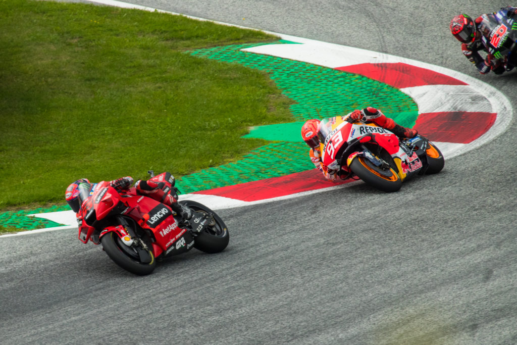 Marc Marques getting ready to overtake in Spielberg - MotoGP 2021