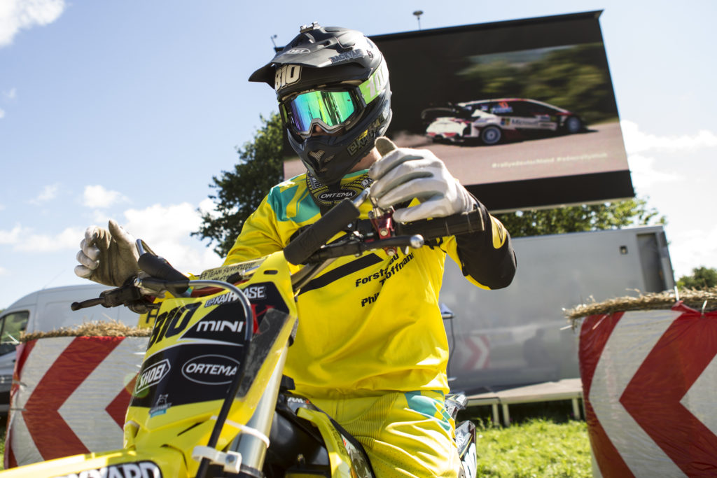 Kai Haase - WRC Rally Deutschland - Panzerplatte FMX Demo 201