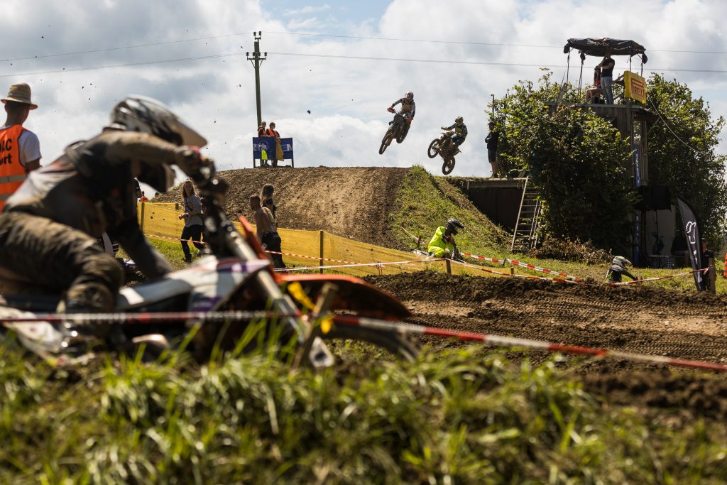 Flying and racing in Hohenlinden
