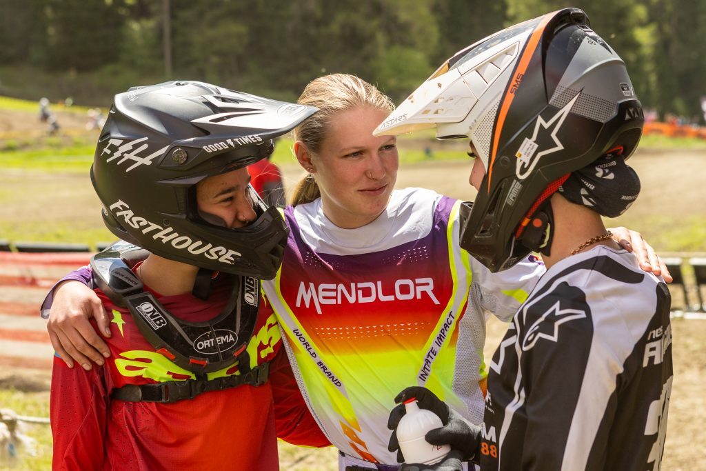 Alpencup Pfitsch - Ladies Cup Pre-Start Area